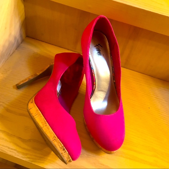 pink heels size 9